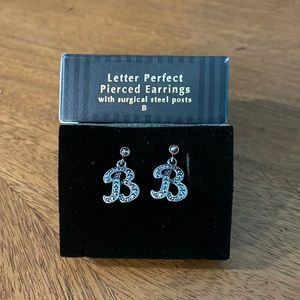 NIB Avon Letter Perfect Earrings “B”